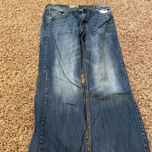 Men’s wrangler 20 X jeans size 32X 32 vintage boot.